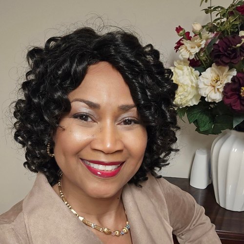 Jacqueline Henry